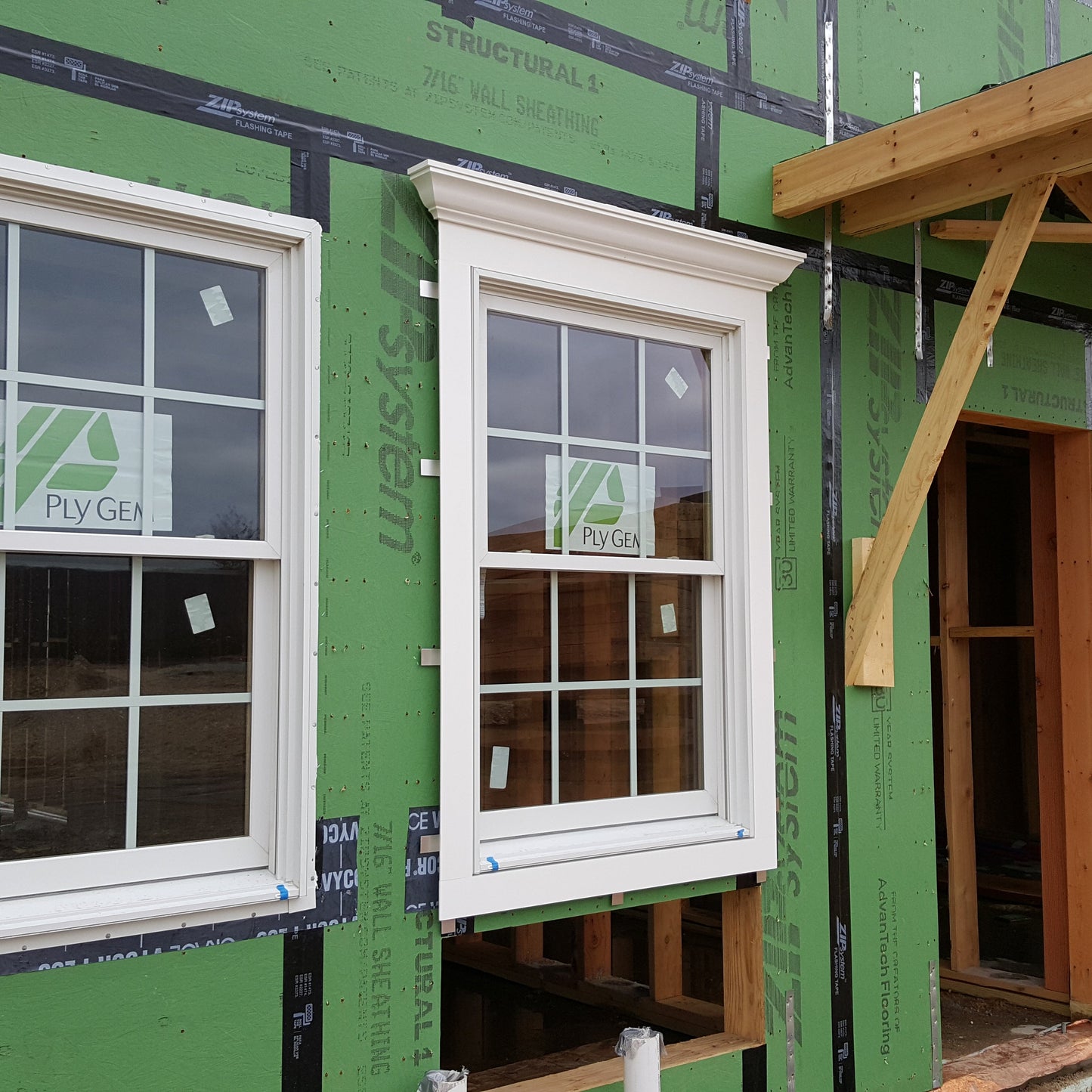 Versatex PVC 3 Inch Crown Moulding